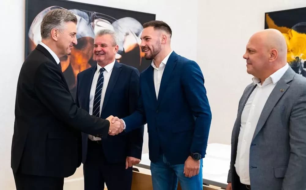 Plenković ugostio predstavnike hrvatskog hrvačkog , boksačkog i  judo saveza - među gostima i Gabrijel Veočić