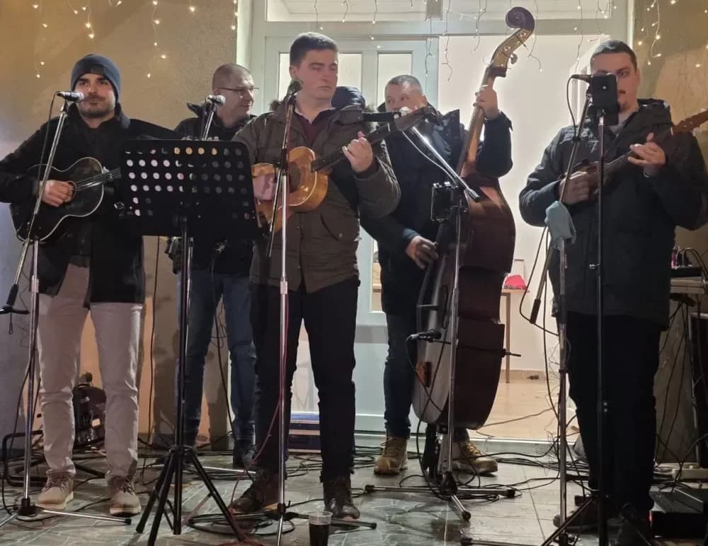 SLAVONSKI ADVENT - Zajedništvo u iščekivanju Božića