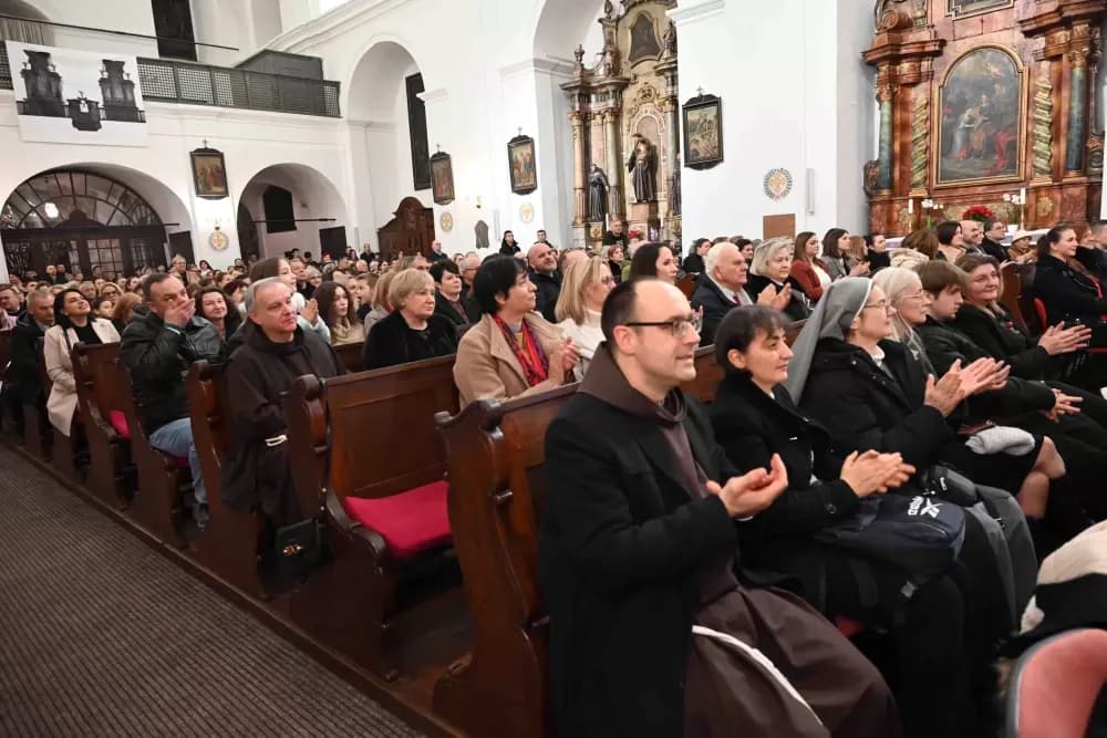 Održan Božićni duhovni koncert: “U susret Božiću“