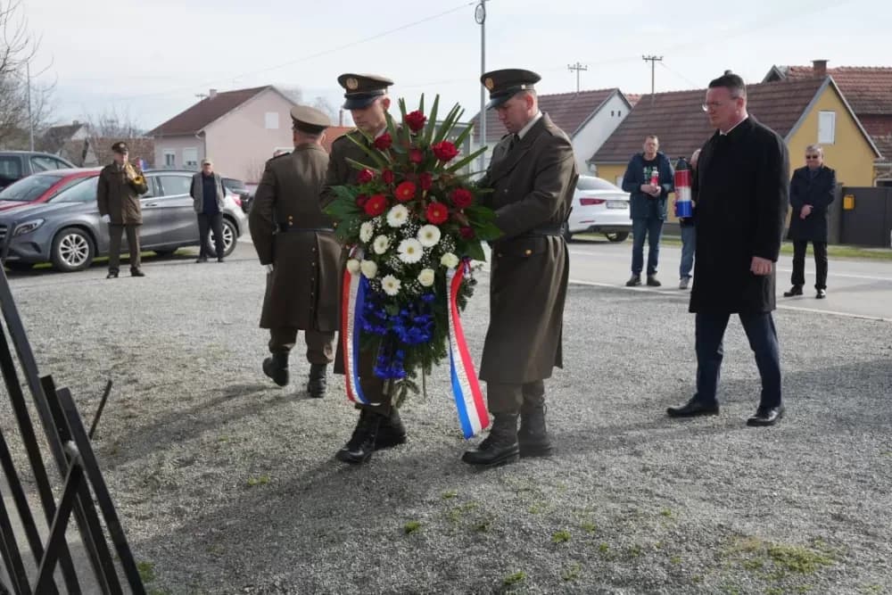 Svečano i dostojanstveno u Sibinju: Odana počast žrtvama i obilježen Dan općine
