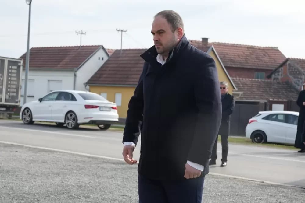 Svečano i dostojanstveno u Sibinju: Odana počast žrtvama i obilježen Dan općine