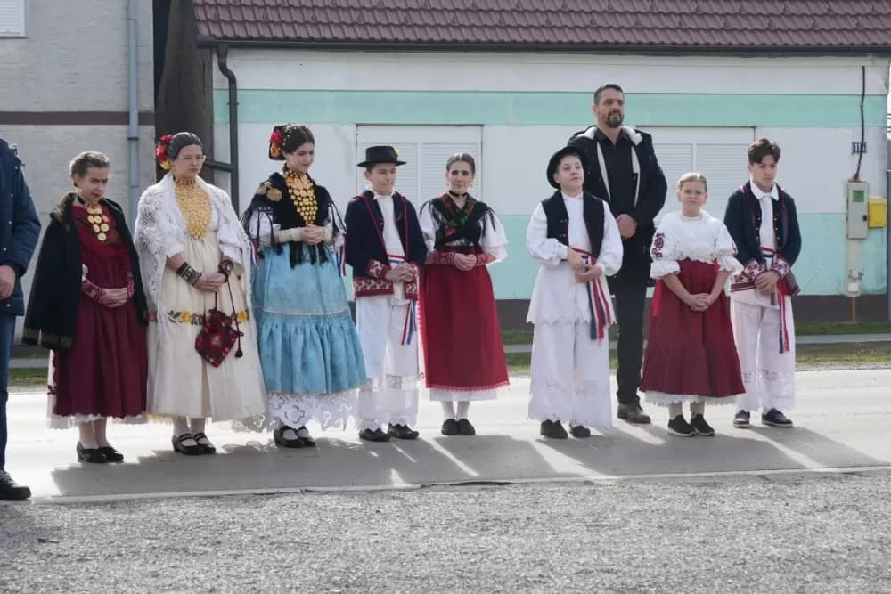 Svečano i dostojanstveno u Sibinju: Odana počast žrtvama i obilježen Dan općine
