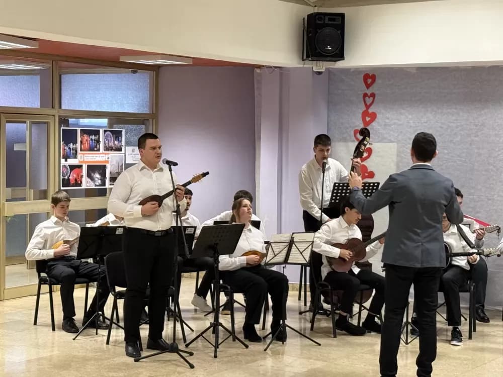 Slavlje znanja, tradicije i zajedništva u Gimnaziji „Matija Mesić“