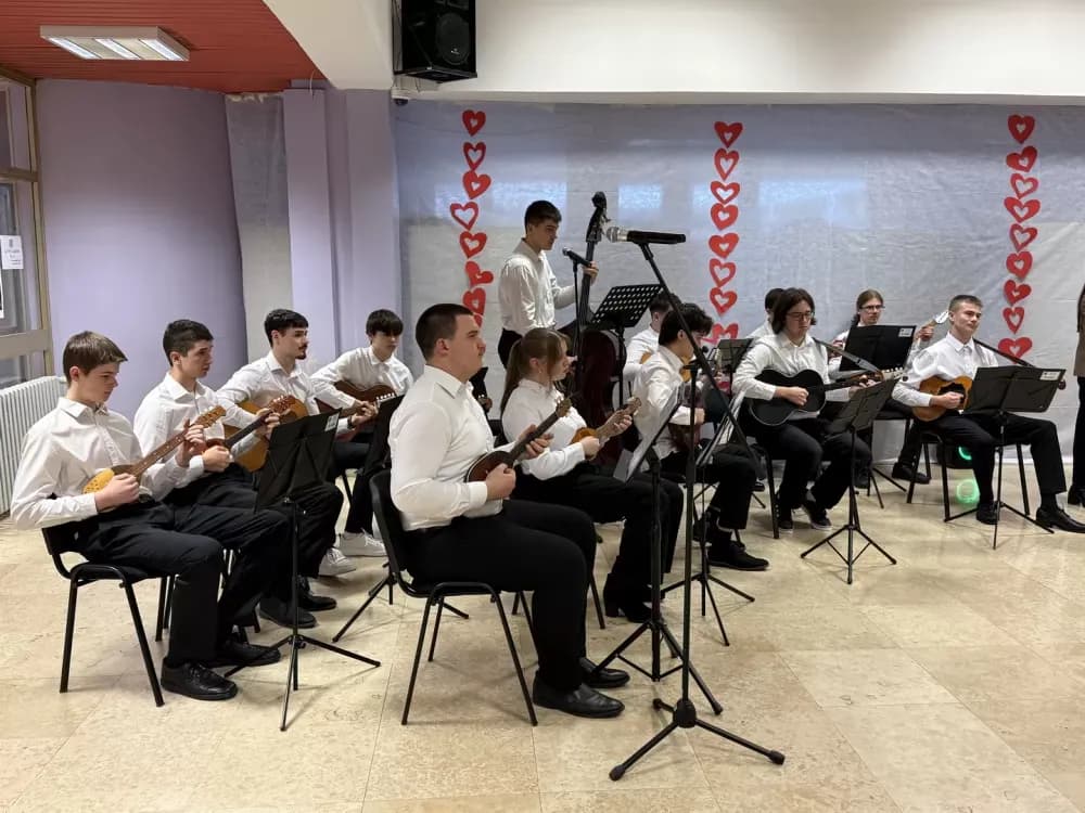 Slavlje znanja, tradicije i zajedništva u Gimnaziji „Matija Mesić“