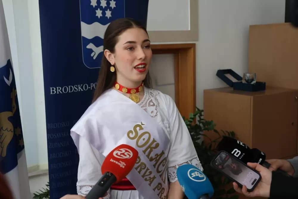 Nagrađene Šokice i snaše na prijemu kod župana Marušića: Nekog odgojiti u duhu da čuva kulturu i tradiciju je nešto veliko