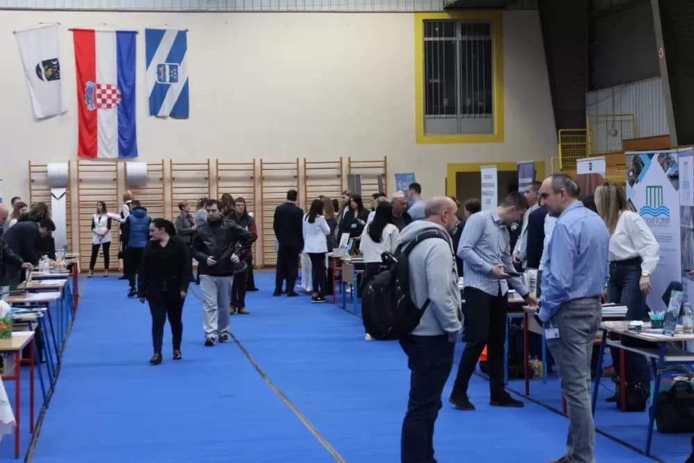 Gotovo 60 poslodavaca na Danu poslova u Slavonskom Brodu – radnika nedostaje