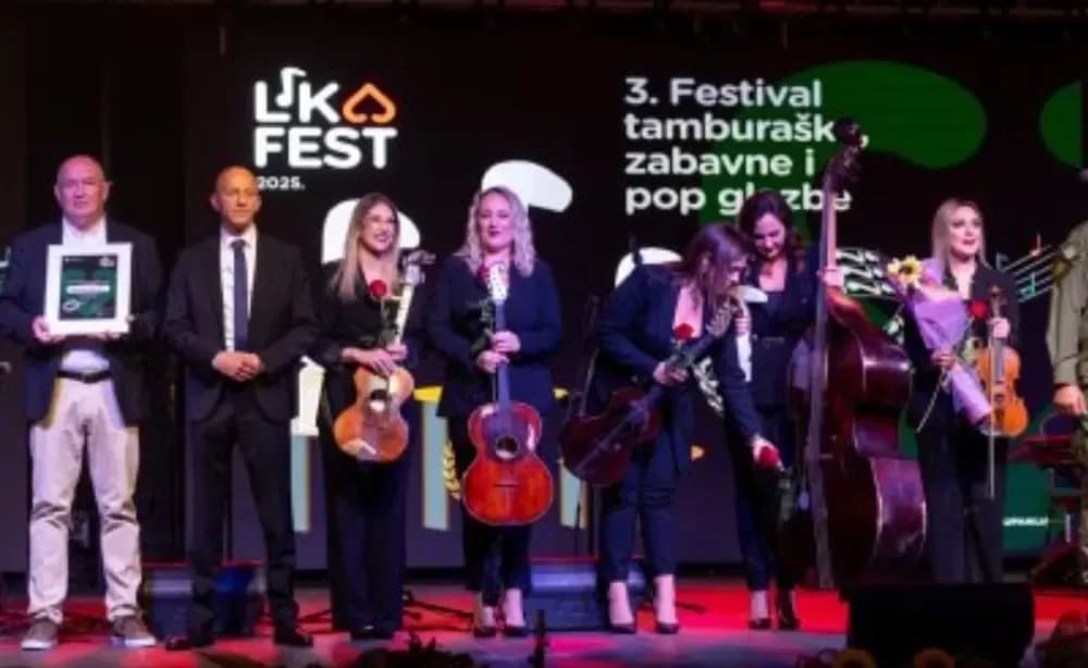 Slavonski pjevači i tamburaški sastavi na Lika festu mogu dobiti potporu za snimanje pjesama