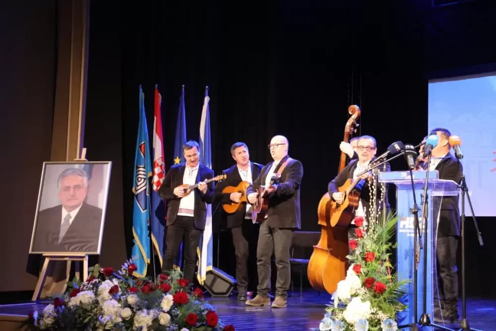 Proslavljena 36. obljetnica brodsko-posavskog HDZ-a