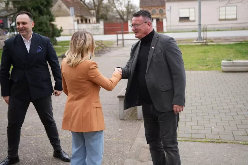 Povijesna ulaganja u obrazovanje: OŠ ʼStjepan Radićʼ u Oprisavcima dobiva nove učionice i prelazi na jednosmjenski rad