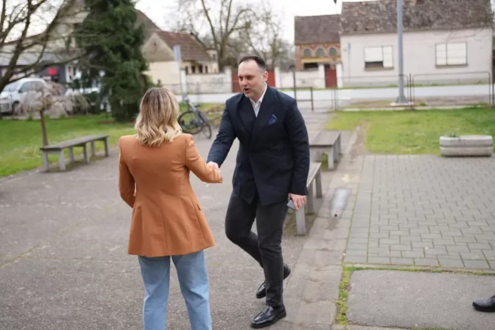 Povijesna ulaganja u obrazovanje: OŠ ʼStjepan Radićʼ u Oprisavcima dobiva nove učionice i prelazi na jednosmjenski rad
