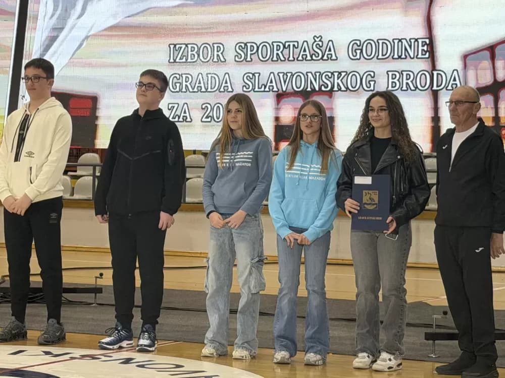Slavonski Brod nagradio najbolje sportaše 2025.: Veočić i Tot na vrhu