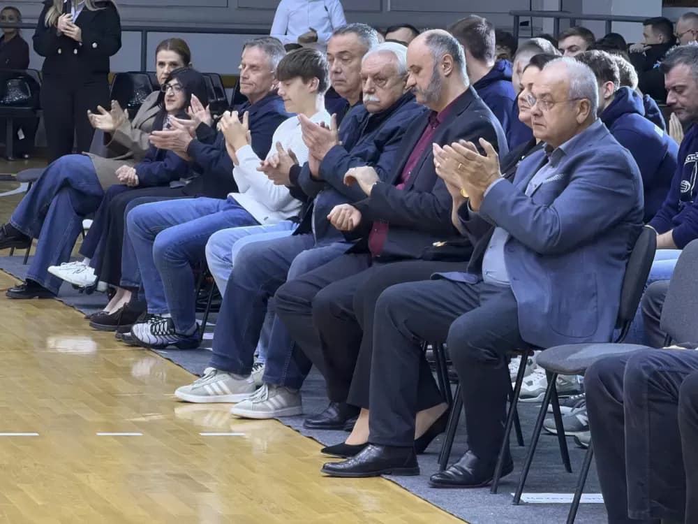 Slavonski Brod nagradio najbolje sportaše 2025.: Veočić i Tot na vrhu