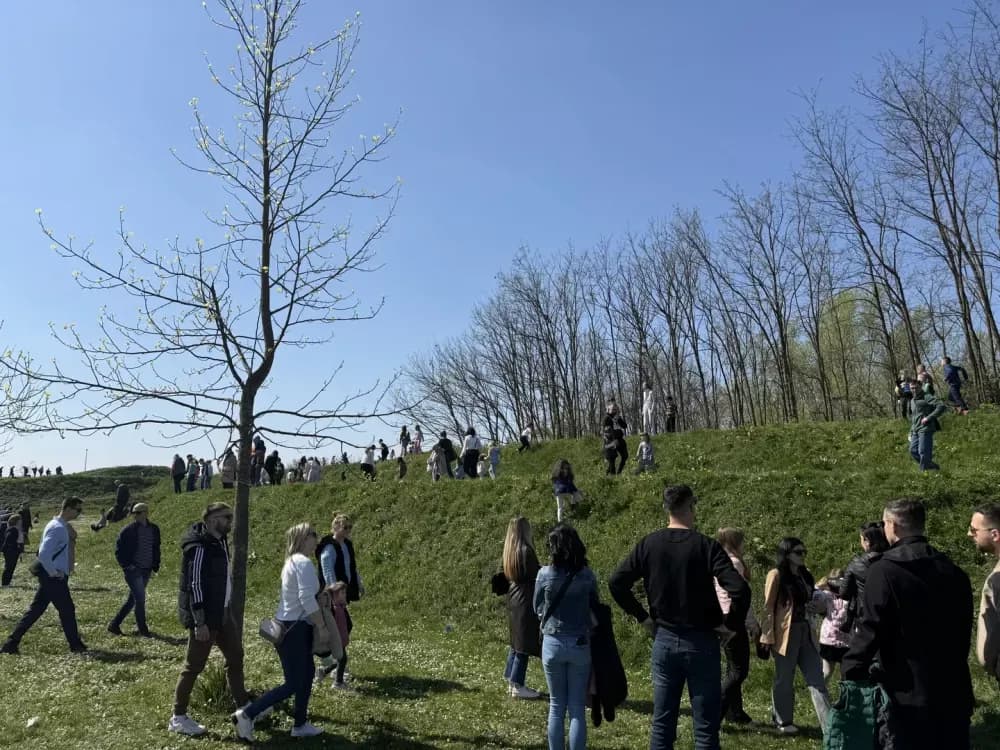 Najmlađi uživali u uskrsnom druženju u Tvrđavi Brod