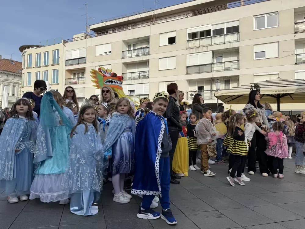 Smjena vlasti u Slavonskom Brodu, ključeve grada preuzeli najmlađi