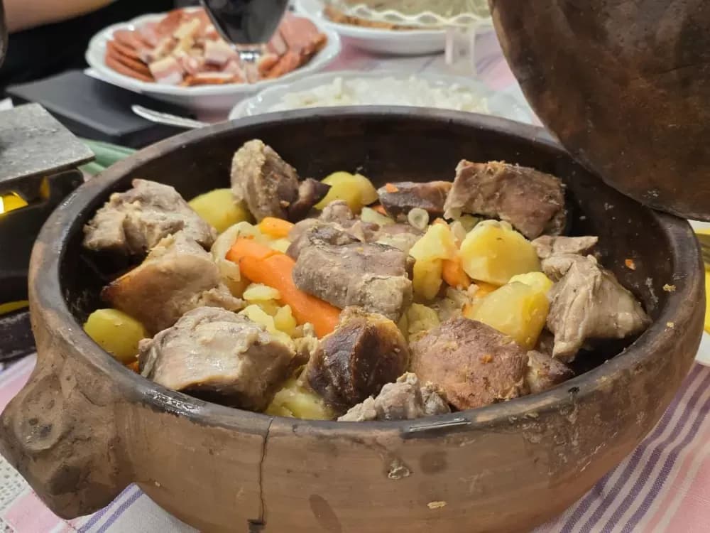 Oriovac dobio novu manifestaciju: „Šokačka korpica“ okupila ljubitelje tradicije