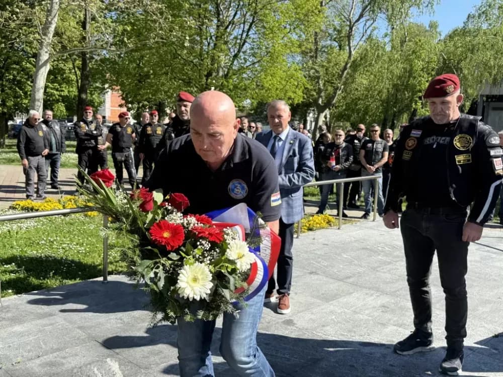 Hodočasnička vožnja s porukom: Slavonski Brod dočekao Moto klub 4. gardijske brigade