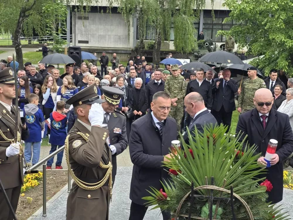 Počast herojima: Slavonski Brod obilježio 35 godina „Kuna“
