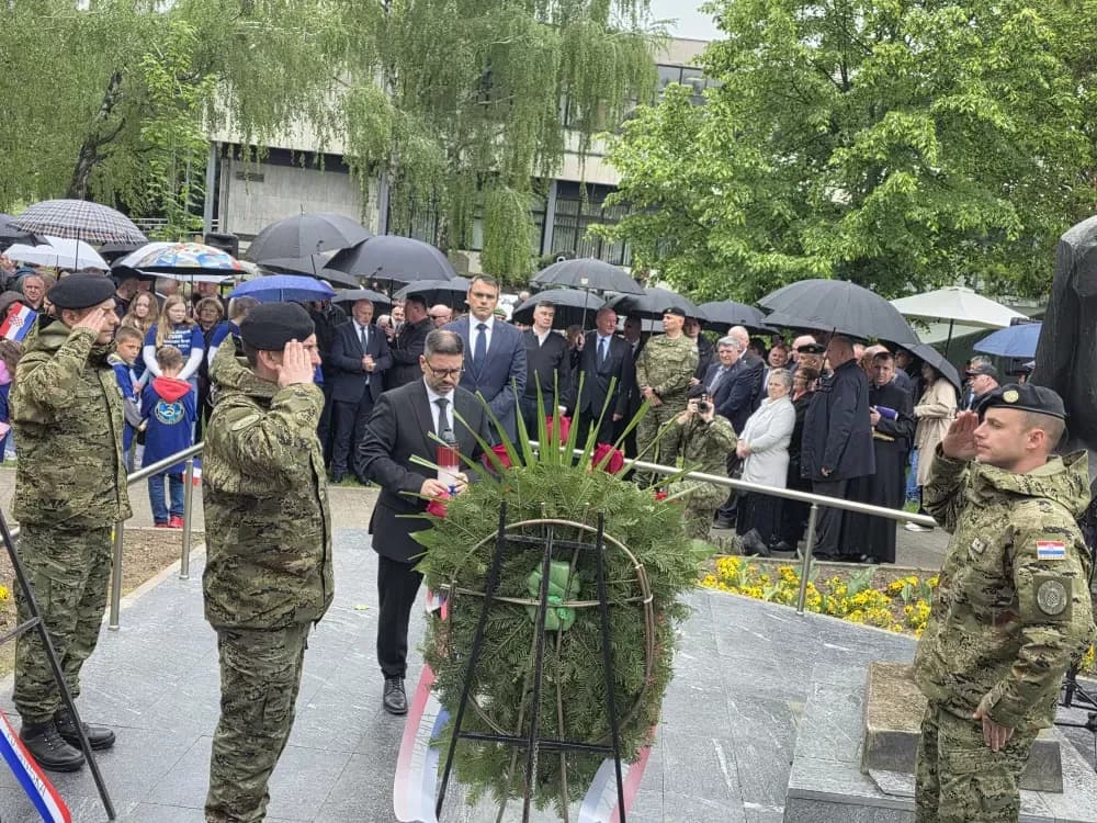 Počast herojima: Slavonski Brod obilježio 35 godina „Kuna“