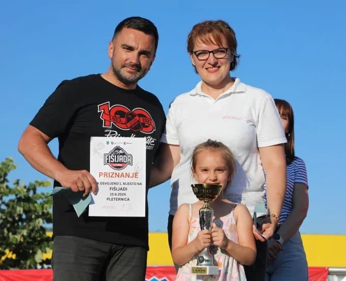 TRADICIONALNA 17. FIŠIJADA U PLETERNICI: Prvo mjesto osvojio Danijel Boranić iz Oriovca