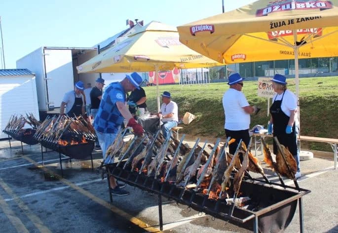 TRADICIONALNA 17. FIŠIJADA U PLETERNICI: Prvo mjesto osvojio Danijel Boranić iz Oriovca