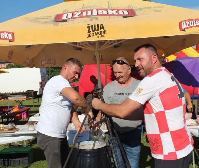 TRADICIONALNA 17. FIŠIJADA U PLETERNICI: Prvo mjesto osvojio Danijel Boranić iz Oriovca