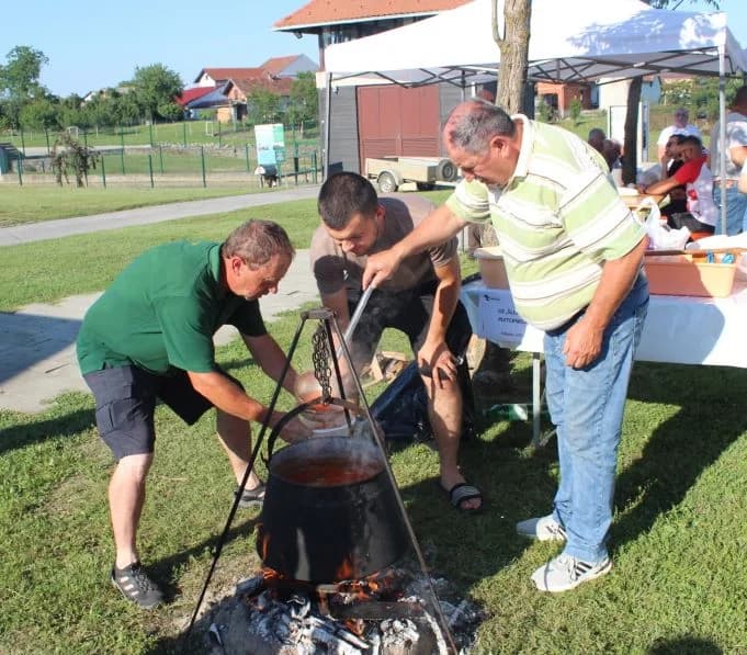 TRADICIONALNA 17. FIŠIJADA U PLETERNICI: Prvo mjesto osvojio Danijel Boranić iz Oriovca