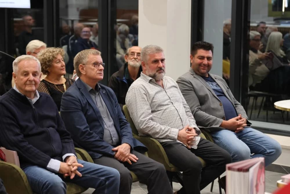 Predstavljena monografija ʼVisoka vinska akademija Slavonski Brodʼ