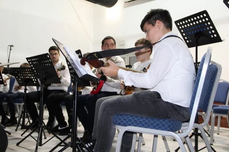 “TOMISLAVCI” U SUSRET BOŽIĆU – Tradicionalni koncert HPD Tomislav Cernik