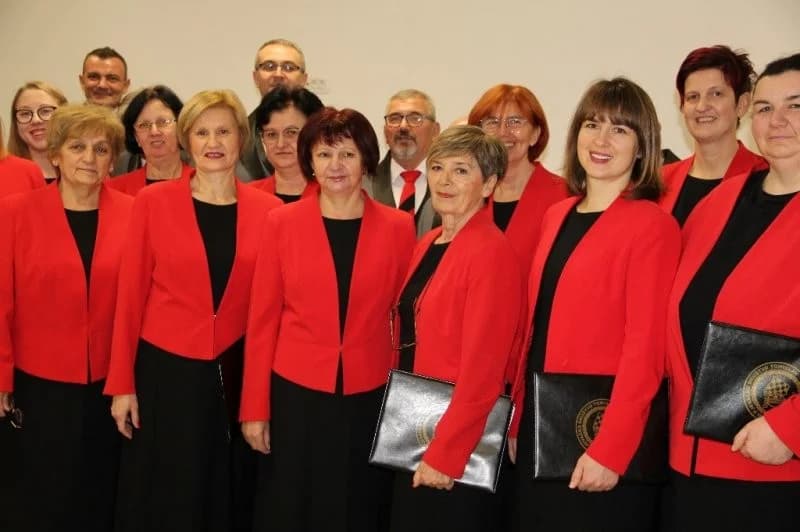 “TOMISLAVCI” U SUSRET BOŽIĆU – Tradicionalni koncert HPD Tomislav Cernik